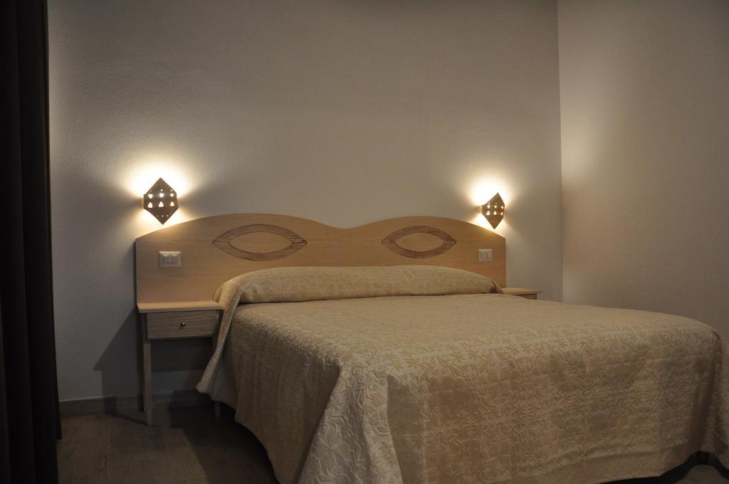 Agriturismo Sa Scalitta Carbonia Buitenkant foto
